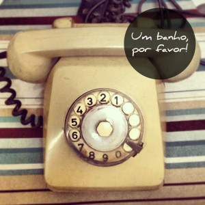 Reformando telefone antigo